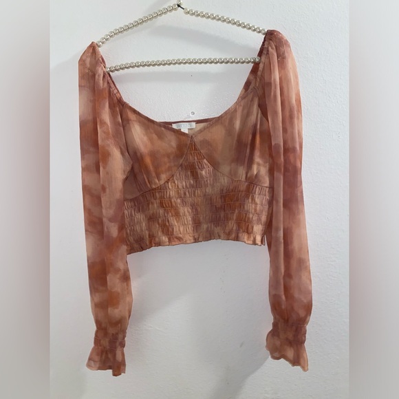 Abound size medium pink smocked long sleeve top - Picture 2 of 4